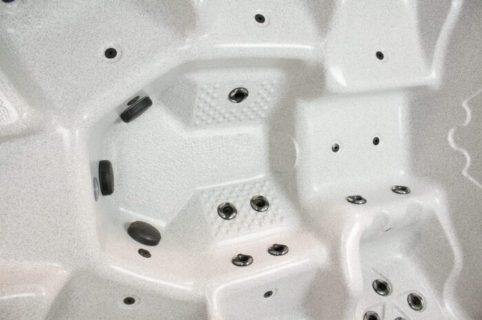 Maui II Hot Tub Details