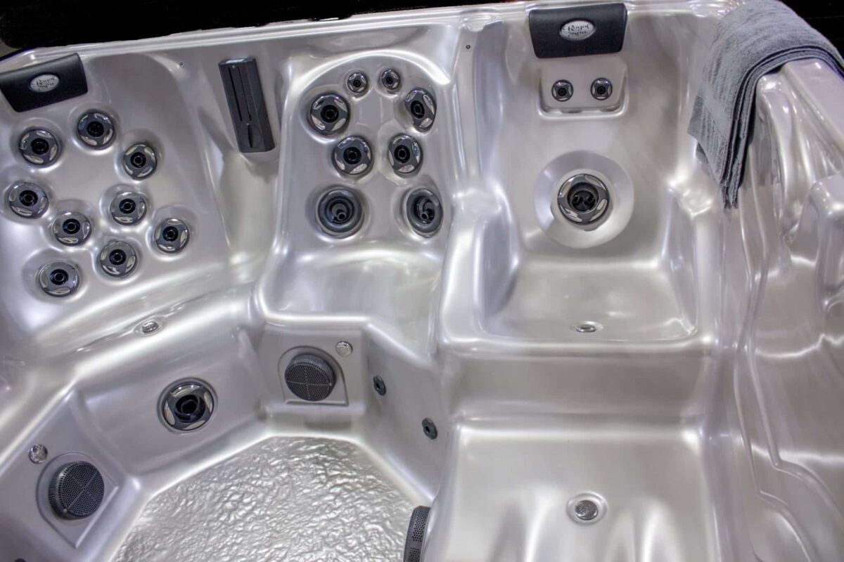 Six Person Hot Tub | Made In The USA | King Ultra By Royal Spa