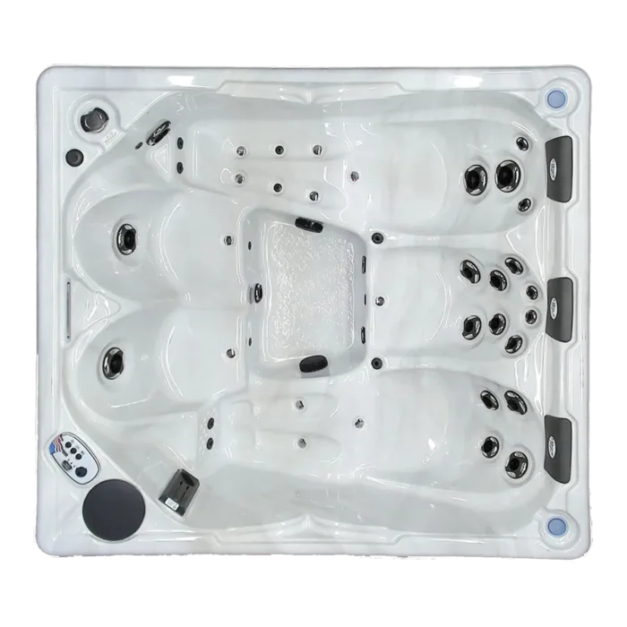 The Empress Hot Tub by Royal Spa